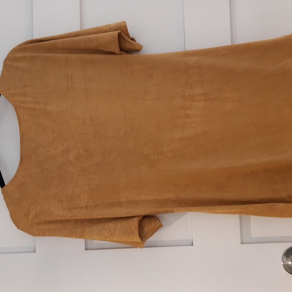 🌞3/$50 Le Chateau Top - Picture 4 of 4